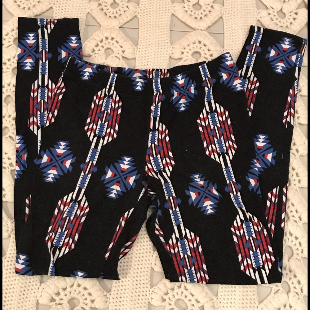 Forever 21 Aztec Print Leggings